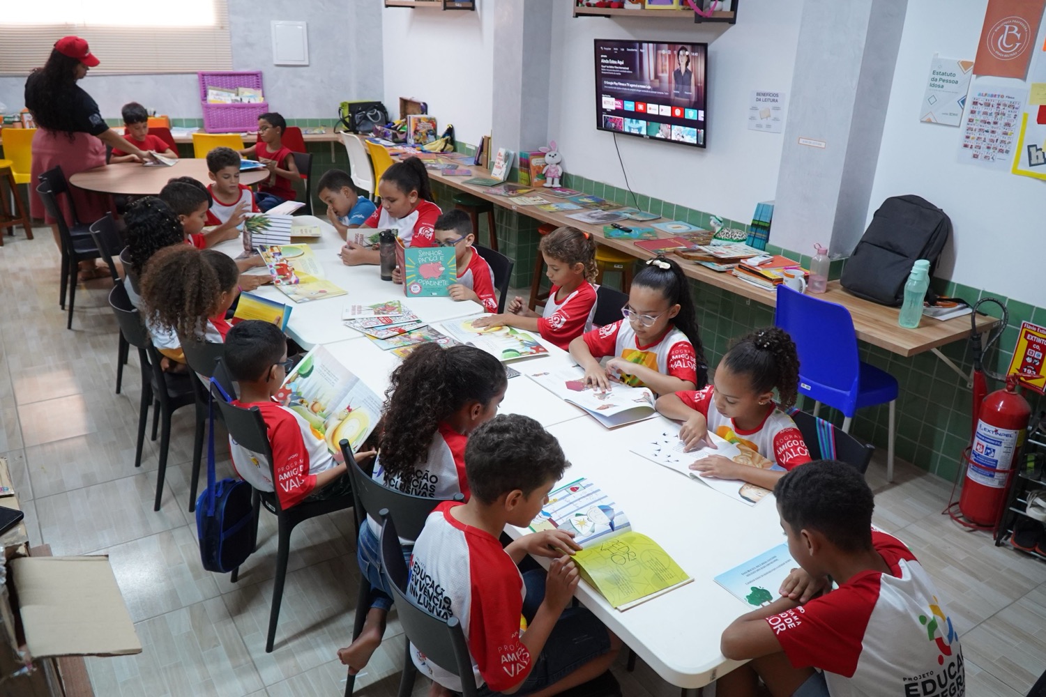 Futuro: Education